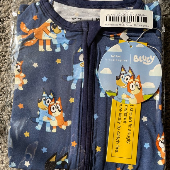 Little Sleepies Bluey Dance Mode Zippy NWT (never removed from plastic) - Picture 3 of 6